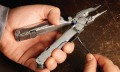Multitool-Leatherman-SUPER-TOOL-300-lifestyle.jpg