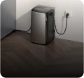 magazyn energii EcoFlow Stream Ultra podłączony do gniazdka przy ścianie