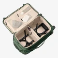 Eagle Creek Gear Warrior XE 27 – wnętrze: przegroda, pasy kompresyjne i kieszenie (ujęcie poglądowe)