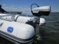 Silnik zaburtowy Spirit Epropulsion zamocowany na pawęży pontonu - widok rufy