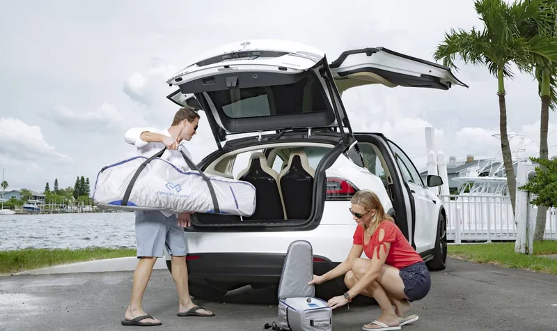 ePropulsion Spirit 1.0 Plus – silnik elektryczny zaburtowy, kompaktowy transport w torbie do auta